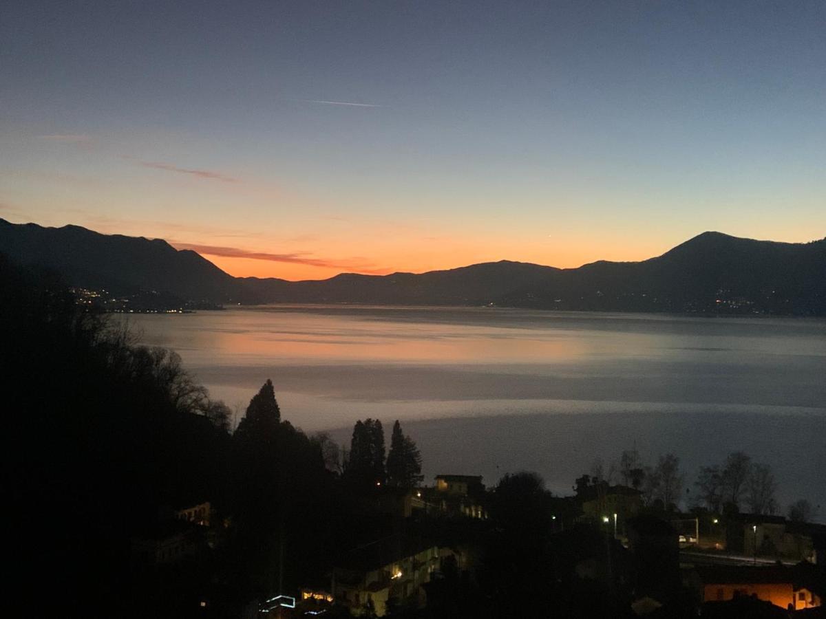 Casa Colmegna Mit Traumhaften See- Und Bergblick Luino Habitación foto